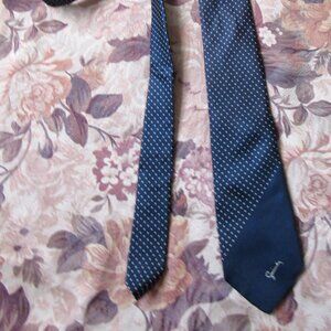 GIVENCHY Paris Neck Tie 100% SILK Blue white